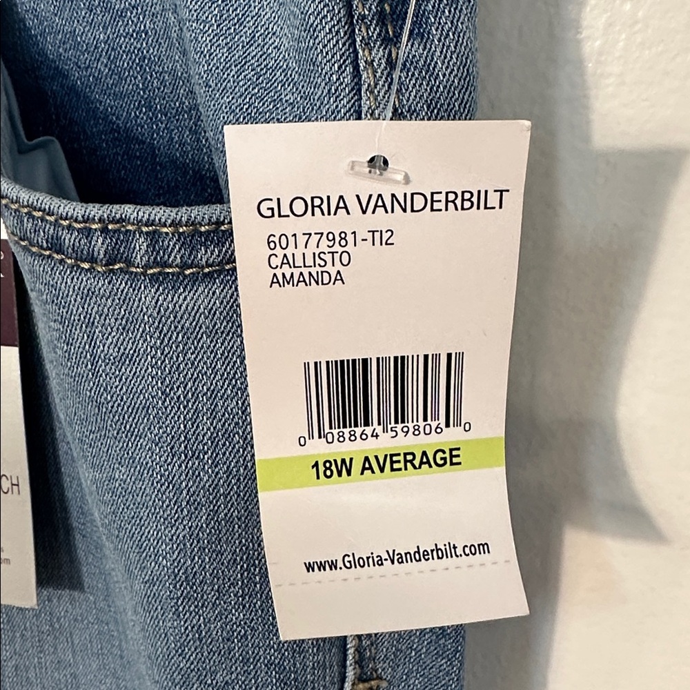 NWT Size 18W Average, Gloria Vanderbilt jeans in “Callisto” - Picture 5 of 6
